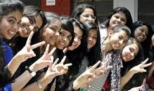 गोरखपुर में लड़कियों ने बाजी मारी